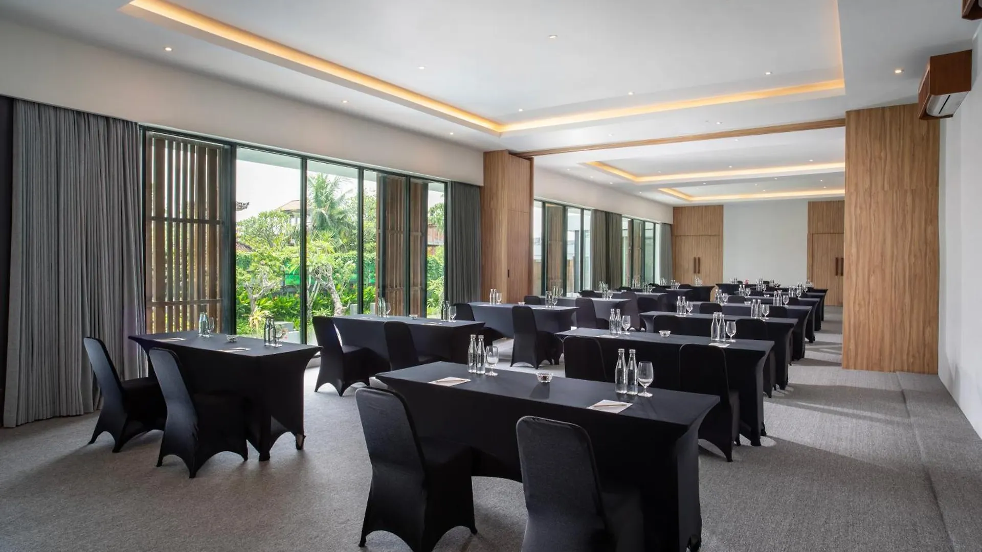 Hotel Dialoog Seminyak Indonezja